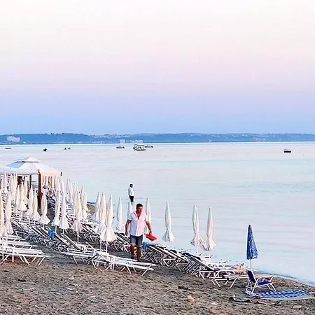 Avra's In Hanioti